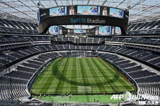 올림픽 기간 개회식과 수영 경기장으로 사용될 스타디움 인 잉글우드 전경. 사진=ⓒAFPBBNews = News1