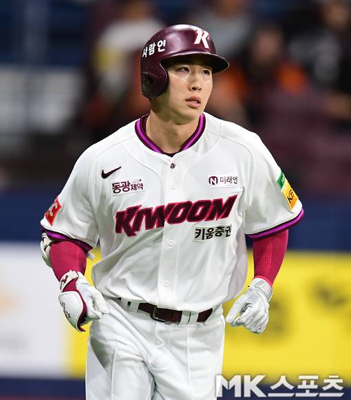 9일 고척 한화전에서 중요한 홈런을 때려낸 키움 이주형. 사진(고척 서울)=김재현 기자