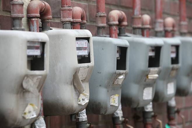 서울 시내 주택가에 설치된 전력량계.[연합]