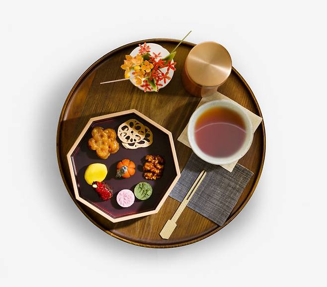 [서울=뉴시스] 창덕궁 약다방 호박란 세트 (사진=국가유산청 제공) 2025.05.09. photo@newsis.com *재판매 및 DB 금지