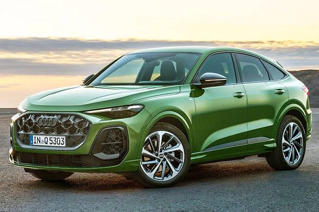 아우디 Q5 스포트백 풀체인지