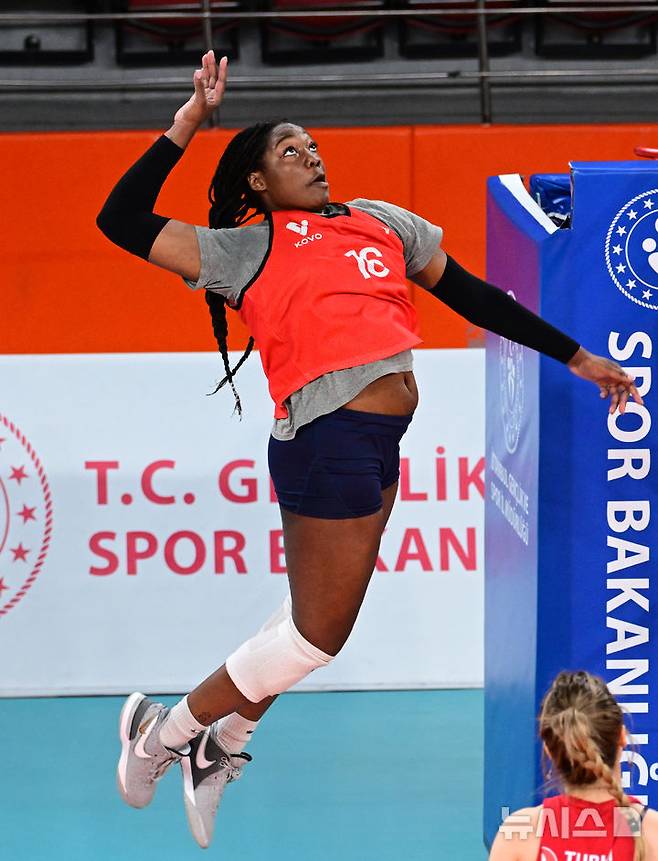 [서울=뉴시스]여자배구 페퍼행 웨더링튼. (사진=KOVO 제공)