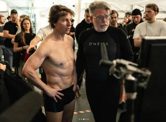 ‘미션 임파서블8’ 공식계정. 톰 크루즈와 크리스토퍼 맥쿼리 감독.