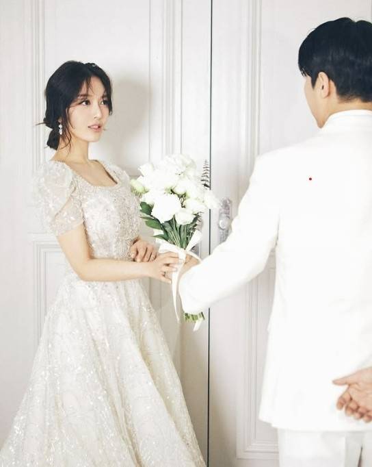 ▲ 6월 결혼하는 AOA 출신 도화가 '조선의 사랑꾼'에 출연해 결혼 과정을 공개한다. 제공|TV조선