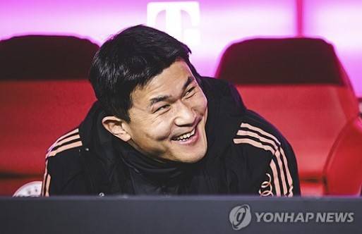 분데스리가 사무국이 10일(한국시간) 공식 홈페이지를 통해 팬들이 선정한 2024-2025시즌 분데스리가 올해의 팀을 발표했다. 수비진에 김민재의 이름은 없었다.&nbsp;연합뉴스