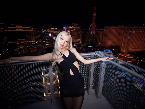 로제 / 사진=워너뮤직코리아