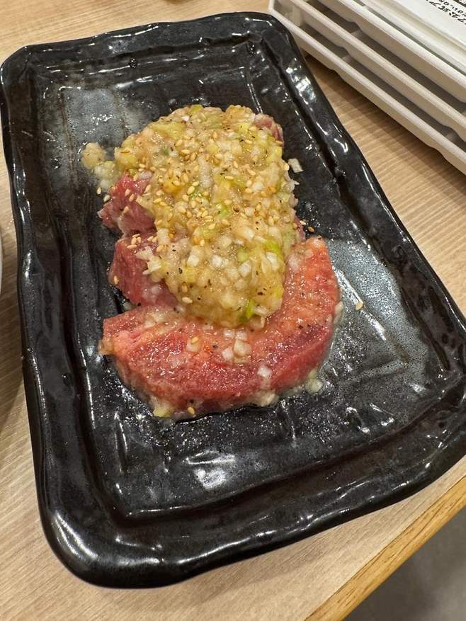 06bcdb27eae639aa658084e544847468e1b84aa8ac5e4f908bbedcf55edc5127342b3a97611161f2a8af7664