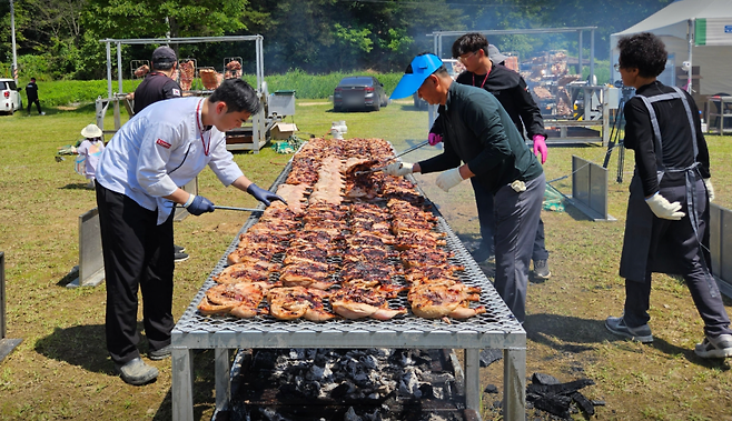 1746882066.png 울진에 이어 문경시도 백종원 영상 비공개하다 들통