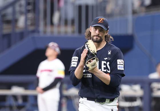 11일 고척 키움전에서 8이닝 무실점으로 역투한 한화 와이스. 연합뉴스