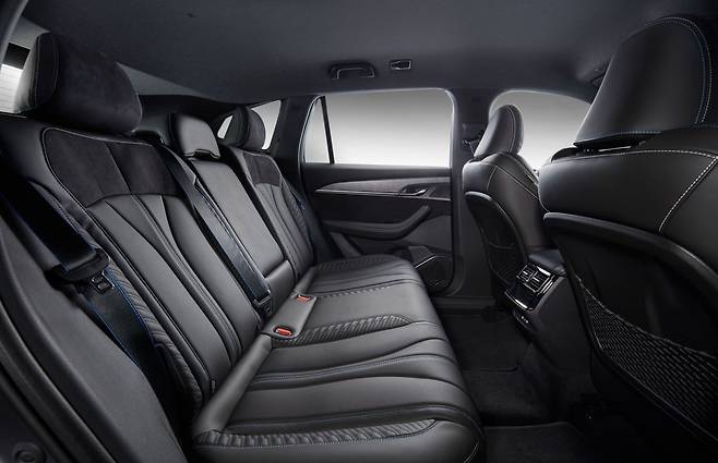 뉴 르노 그랑 콜레오스 에스프리 알핀 2열./사진=르노코리아