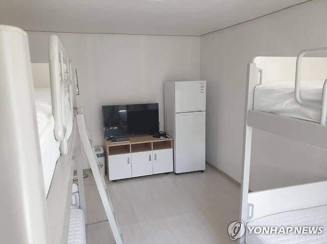 함양 계절근로자 기숙사 내부 [연합뉴스 자료사진]