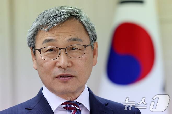 정근식 서울시교육감이 8일 서울 종로구 서울시교육청 집무실에서 뉴스1과 인터뷰를 하고 있다. 2025.5.8/뉴스1 ⓒ News1 이동해 기자