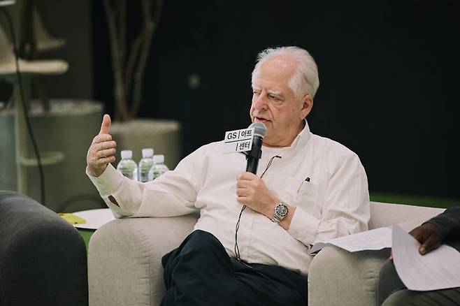 남아공 태생 전방위 예술가 윌리엄 켄트리지. 지에스아트센터 제공