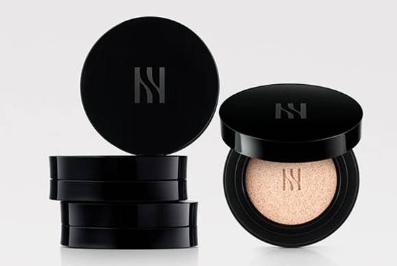 헤라 블랙 쿠션 파운데이션. [사진=헤라]