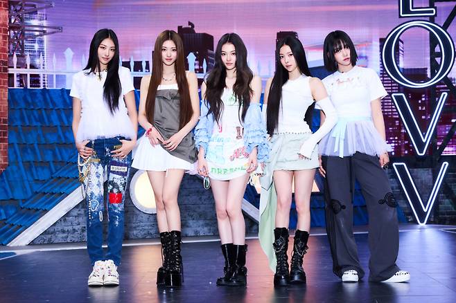 그룹 미야오. 더블랙레이블 제공