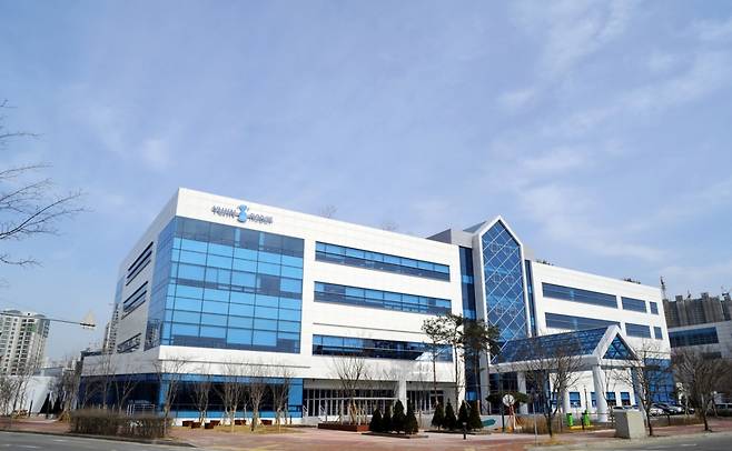 유진로봇 송도사옥 전경