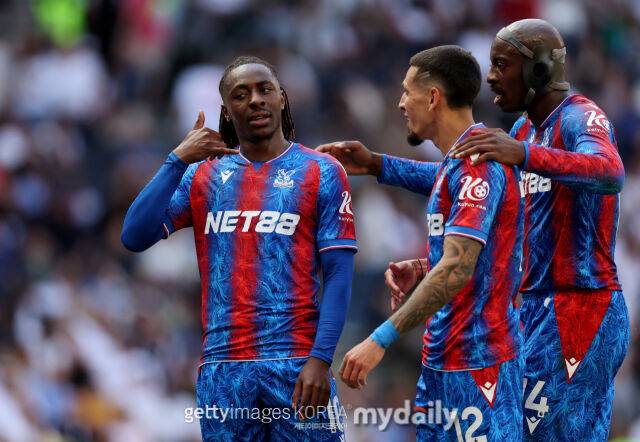 토트넘 상대로 멀티골을 기록한 에제/게티이미지코리아