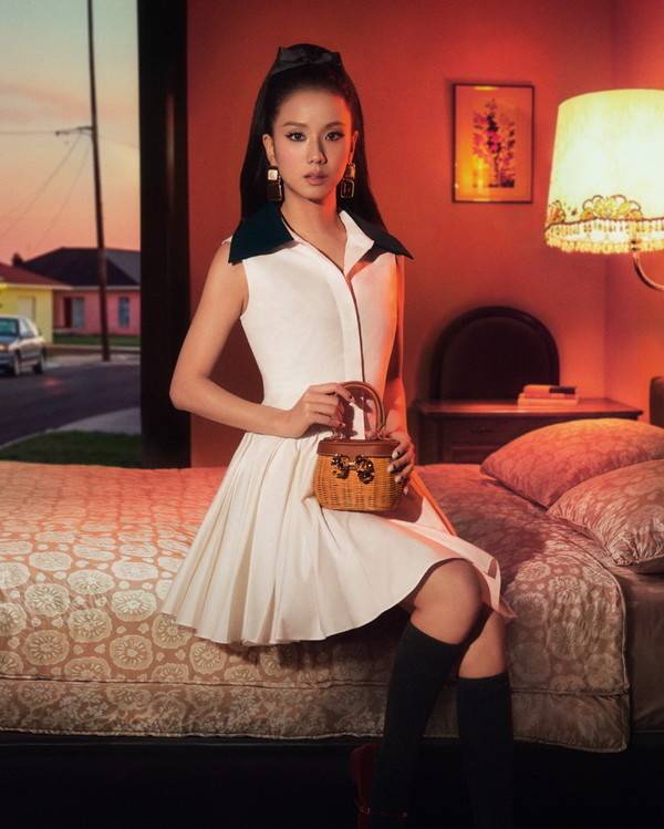 지수 [패션 하우스 셀프 포트레이트 제공]