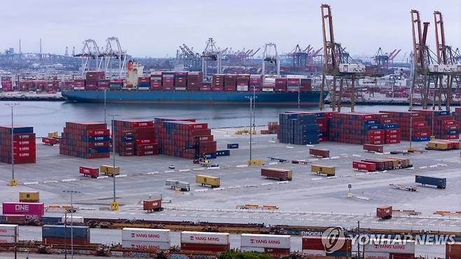 휑한 모습의 LA항  [로이터 연합뉴스 자료사진. 재판매 및 DB 금지]