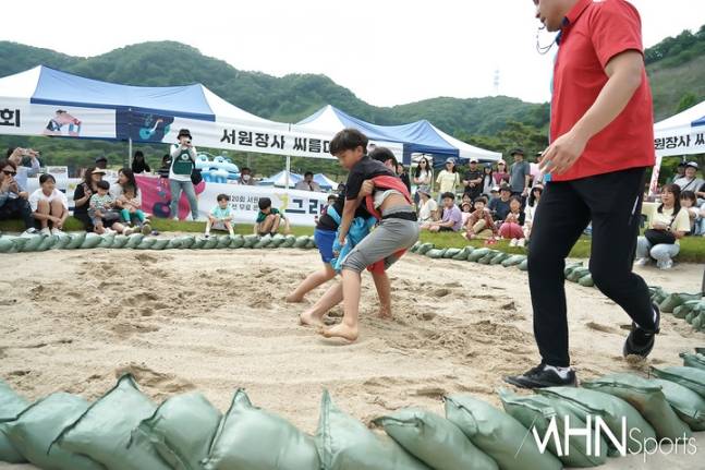2024년 서원밸리 그린콘서트 행사 전 열린 씨름대회.