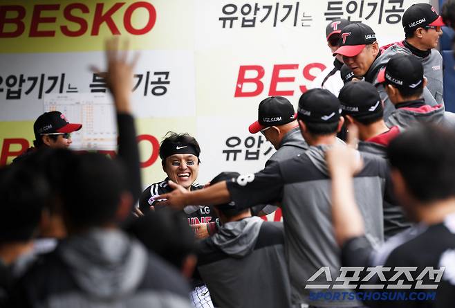 모두를 놀라게 만들었던 박동원의 폭풍 질주였다.