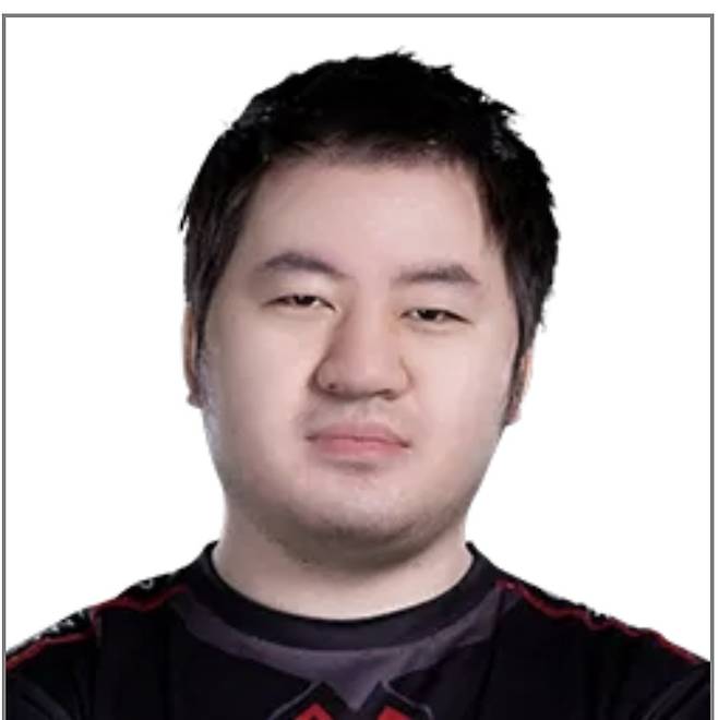 중국의 04년생 프로게이머 ㄷㄷ