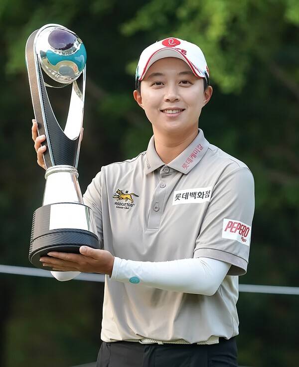 2025년 유럽여자프로골프투어(LET) 아람코 코리아 챔피언십 우승을 차지한 김효주 프로. 사진제공=매드캐토스_지애드스포츠