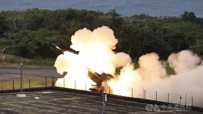 대만군의 하이마스 실사격 훈련 [대만 중앙통신사 캡처]