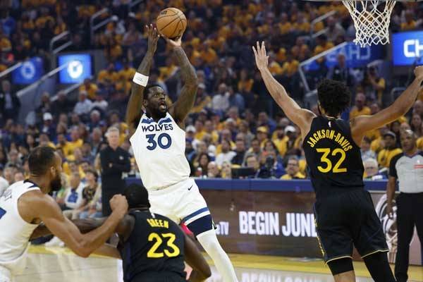 랜들은 팀 공격을 이끌었다. 사진= EPA= 연합뉴스 제공