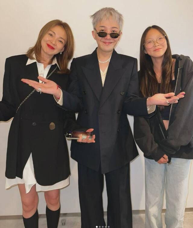 야노 시호, 지드래곤, 추사랑./소셜미디어