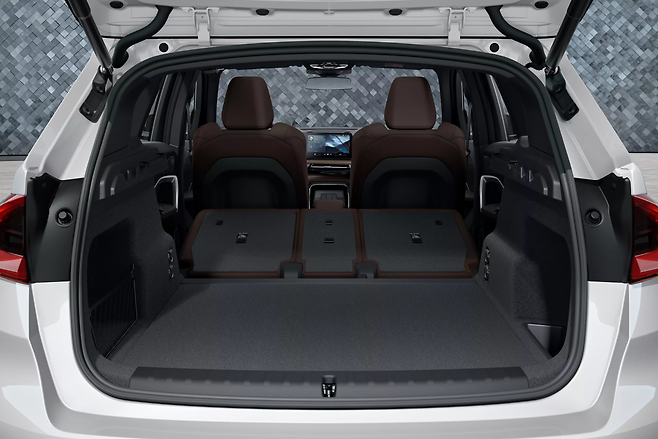 BMW iX1 트렁크 수납공간 [BMW코리아 제공]