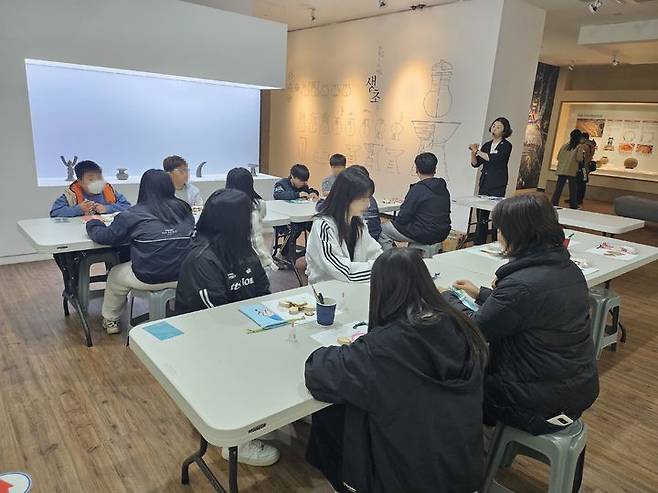 [산청=뉴시스] 산청박물관 체험프로그램 (사진=산청군 제공) 2025. 05. 13. photo@newsis.com *재판매 및 DB 금지