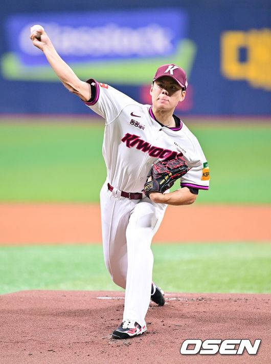 키움 히어로즈 김윤하. /OSEN DB