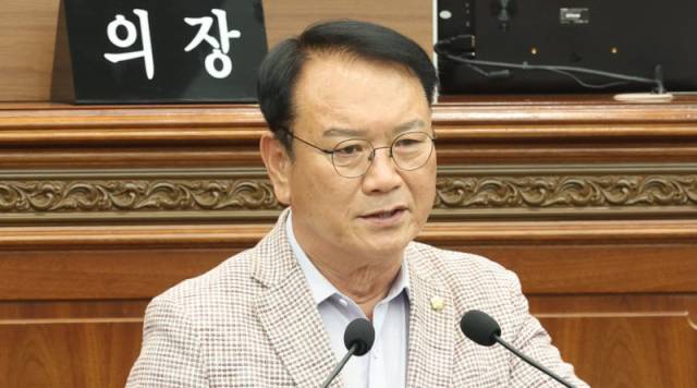 ▲서영권 창원시의원이 5분 자유발언을 하고 있다. ⓒ프레시안(조민규)