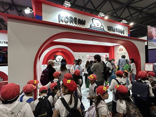 국가유산 체험·홍보관     (오사카=연합뉴스) 김예나 기자 = 13일 일본 오사카·간사이 만국박람회(오사카 엑스포)의 메세 전시장에 설치된 국가유산 방문 캠페인 홍보 공간 모습. 2025.5.13
    yes@yna.co.kr