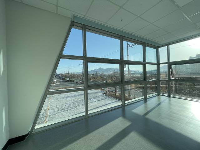 거류산과 송학고분군을 조망할 수 있는 공간.