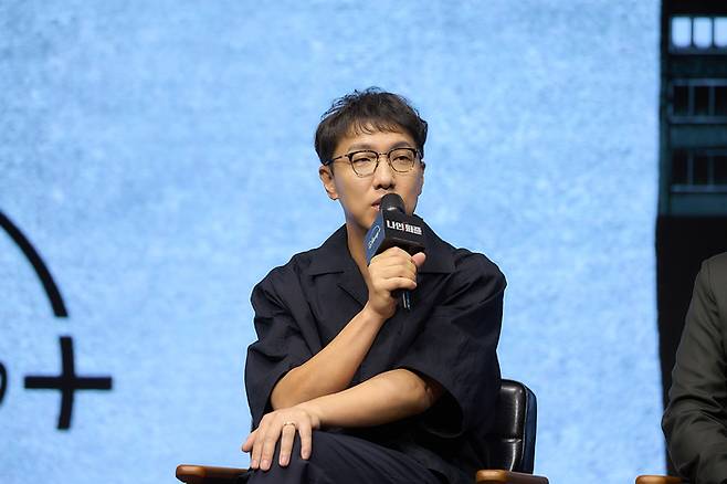 윤종빈 감독. 사진|디즈니+