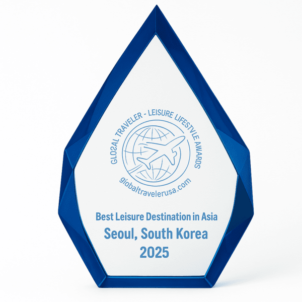 글로벌 트래블러 최고의 아시아 레저 목적지 수상 트로피
