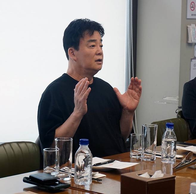 지난 13일 더본코리아 간담회에 참석한 백종원 대표. /뉴스1