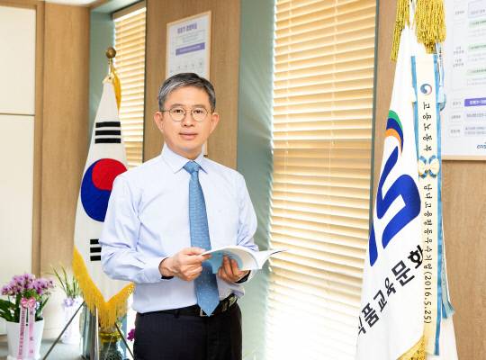 윤동진 농림수산식품교육문화정보원 원장. 농정원 제공