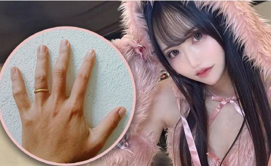 일본의 23세 여성이 "다른 여성을 만나지 말라"라며 남자친구의 왼손 약지와 젖꼭지를 잘라 냉장고에 보관한 사실에 알려져 현지 경찰에 체포됐다.<홍콩 사우스차이나모닝포스트 보도 캡처>