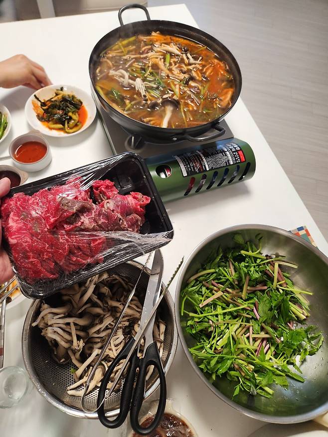 20250510_174056.jpg 가양동?등촌? 암튼 미나리버섯샤브샤브