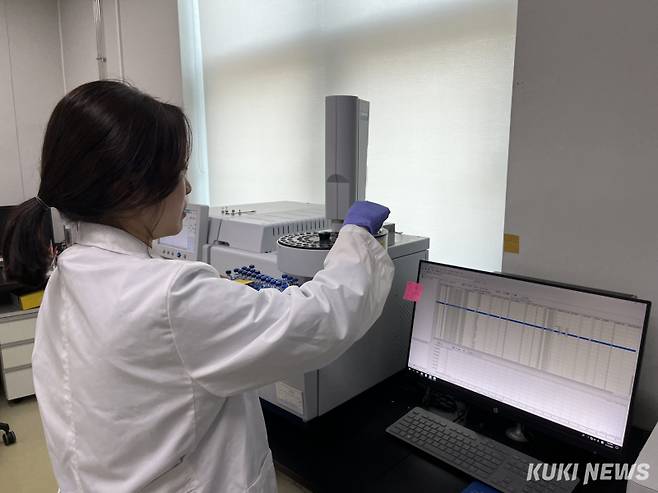 충남도 보건환경연구원은 토양 오염 예방 및 복원 등을 목적으로 연말까지 ‘토양오염실태조사’를 실시한다.
