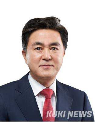 김태흠 충남지사