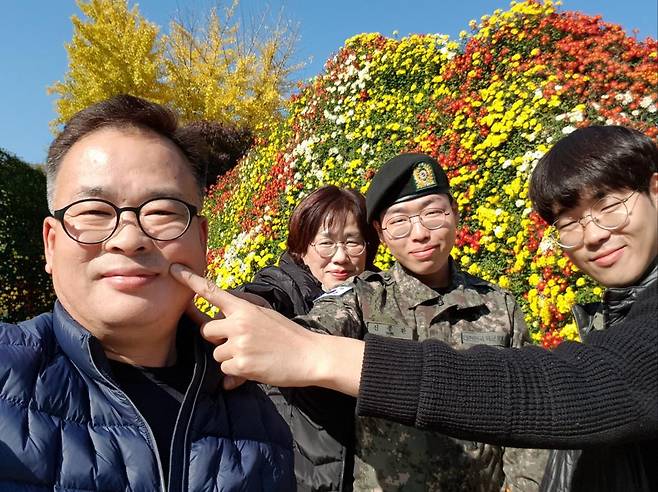 신길승 씨 가족. 한국장기조직기증원.