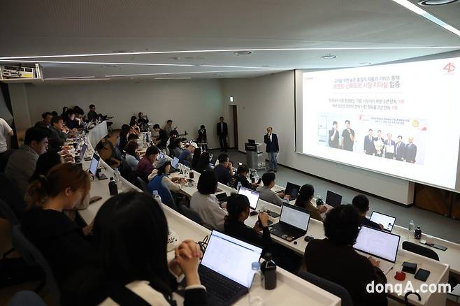 캐논코리아가 15일 서울 강남구 소재 캐논플렉스에서 창립 40주년 기념 미디어 라운드테이블을 개최했다.