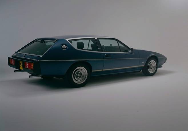 로터스 엘리트 타입75 사진=로터스