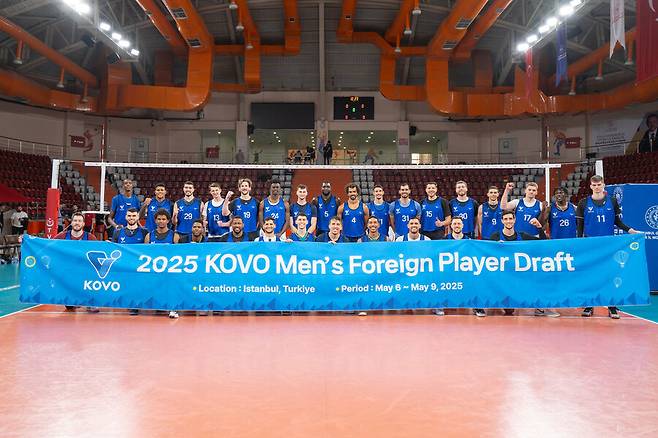 2025 KOVO 외국인선수 트라이아웃 남자부 참가 선수들. 한국배구연맹 제공