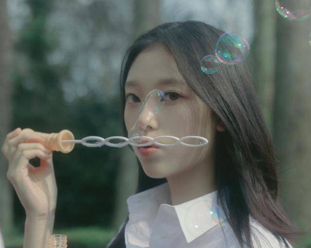 그룹 뉴진스 해린이 생일을 맞아 팬들을 향한 애틋한 메시지를 전했다. 어도어 제공