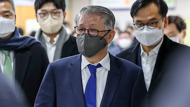 선고 공판 출석하는 최신원 전 회장